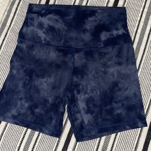 lululemon align shorts